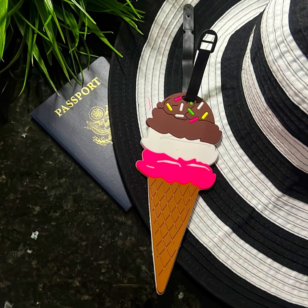 Ice cream cone 🍦 luggage tag